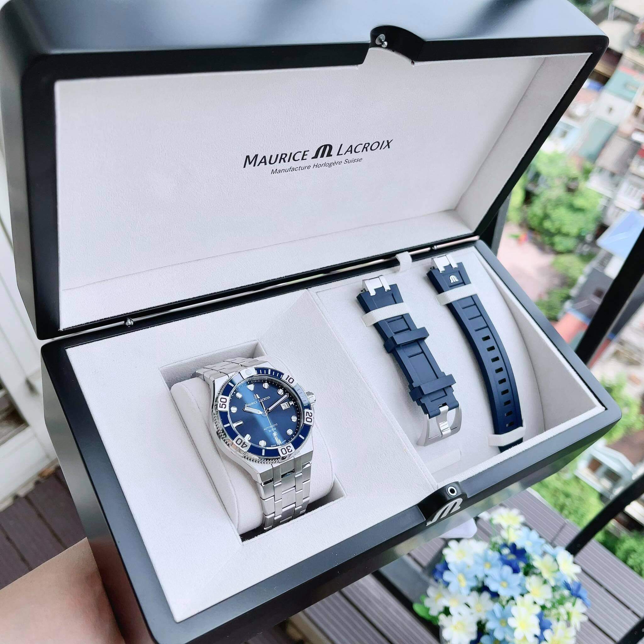 Maurice Lacroix Aikon Ventuner Blue AI6058 SS002 430 2