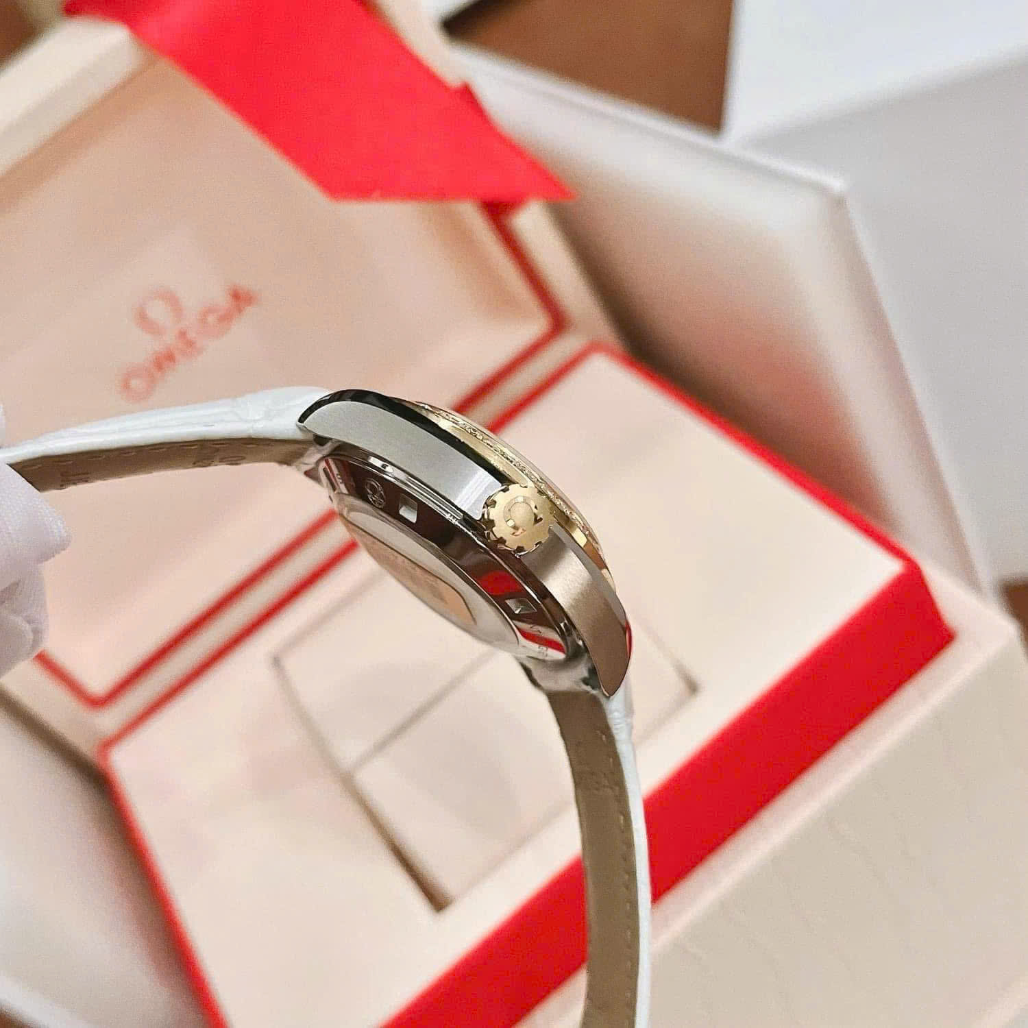 Omega Aqua Terra Mother of Pearl Diamond 231.28.34.20.55.004 23128342055004 Omega Aqua Terra Mother of Pearl Diamond 231.28.34.20.55.004 23128342055004